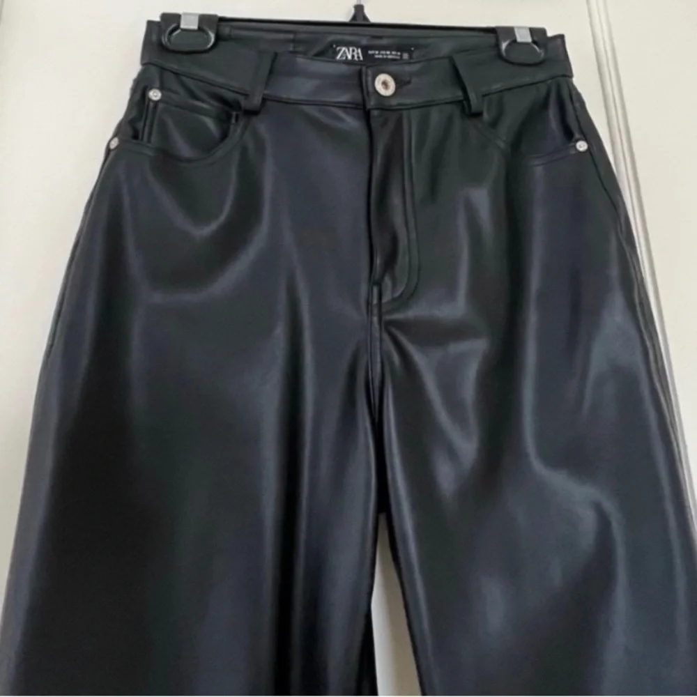 Leather pants - Picture 3 of 5